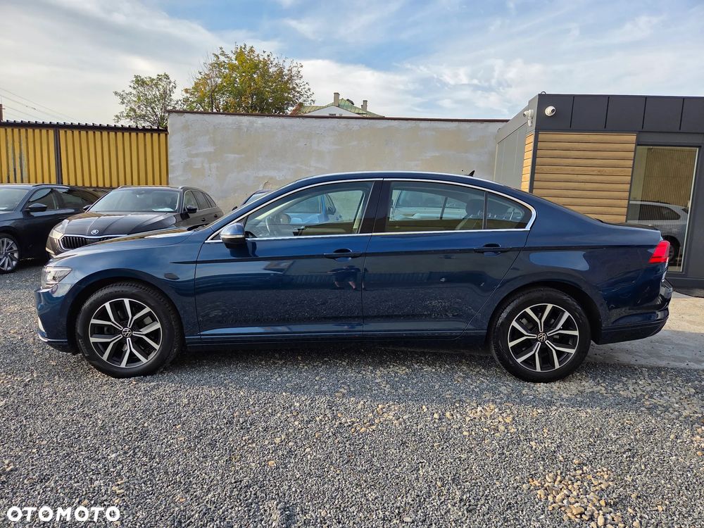 Volkswagen Passat 2.0 TDI EVO Business DSG - 4