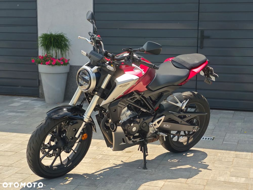 Honda CB - 4