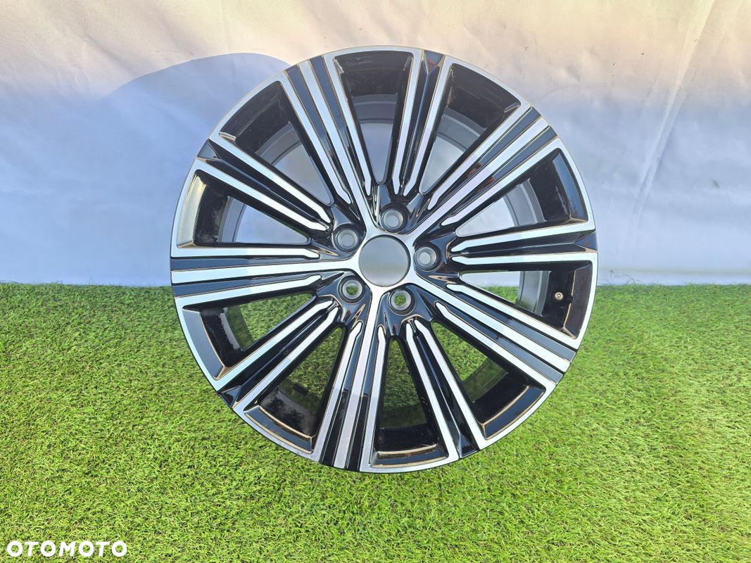 FELGA VOLVO S60 V60 S90 V90 8x18 ET42 5x108 31471312 - 3