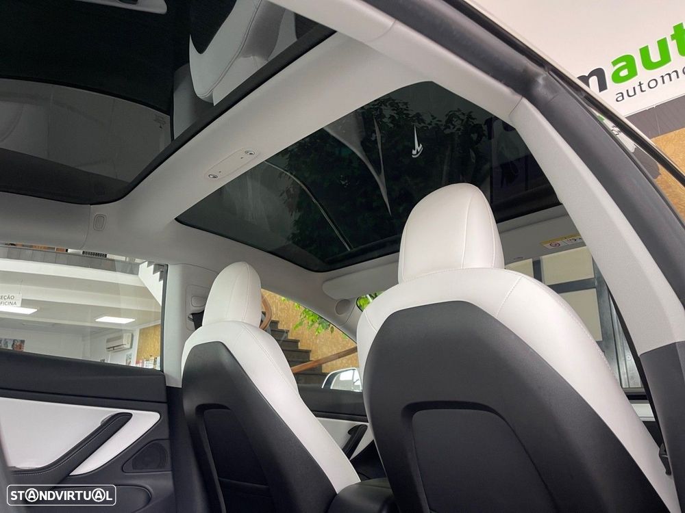 Tesla Model 3 Long-Range RWD - 8