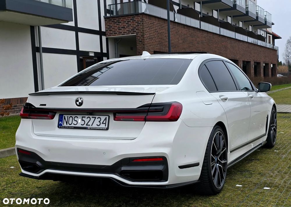 BMW Seria 7 740Li xDrive - 24