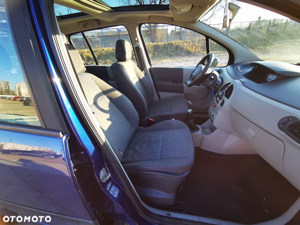 Renault Modus 1.6 16V Dynamique - 10