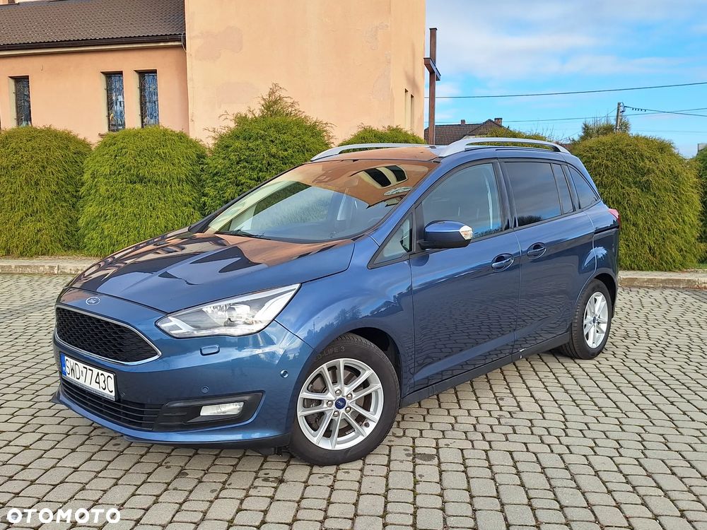 Ford Grand C-MAX - 4