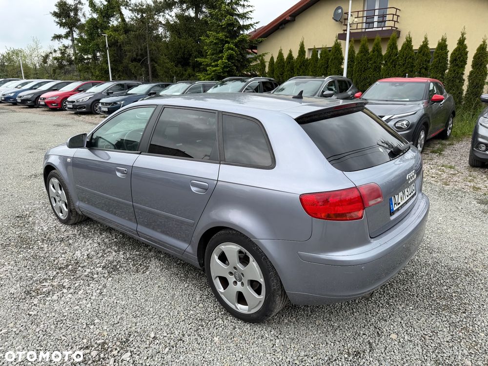 Audi A3 Sportback 1.6 S line Sportpaket plus - 15