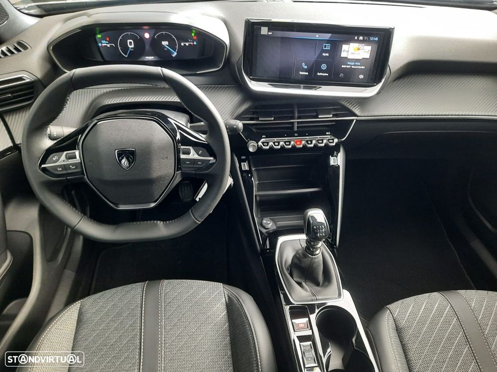 Peugeot 2008 1.2 PureTech Allure - 6
