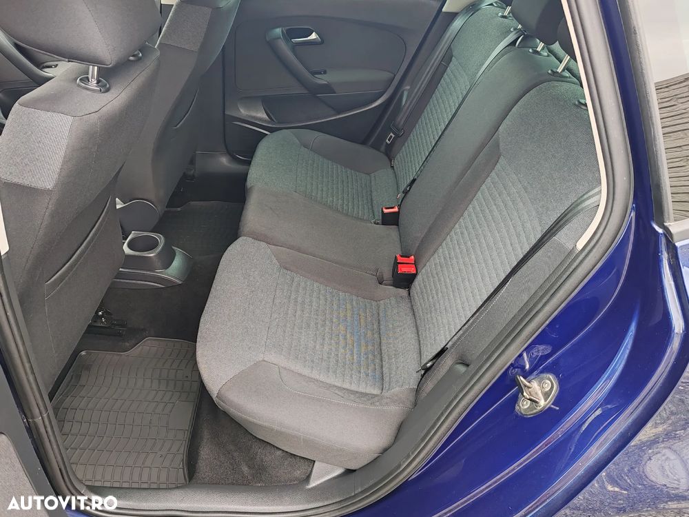 Volkswagen Polo - 14