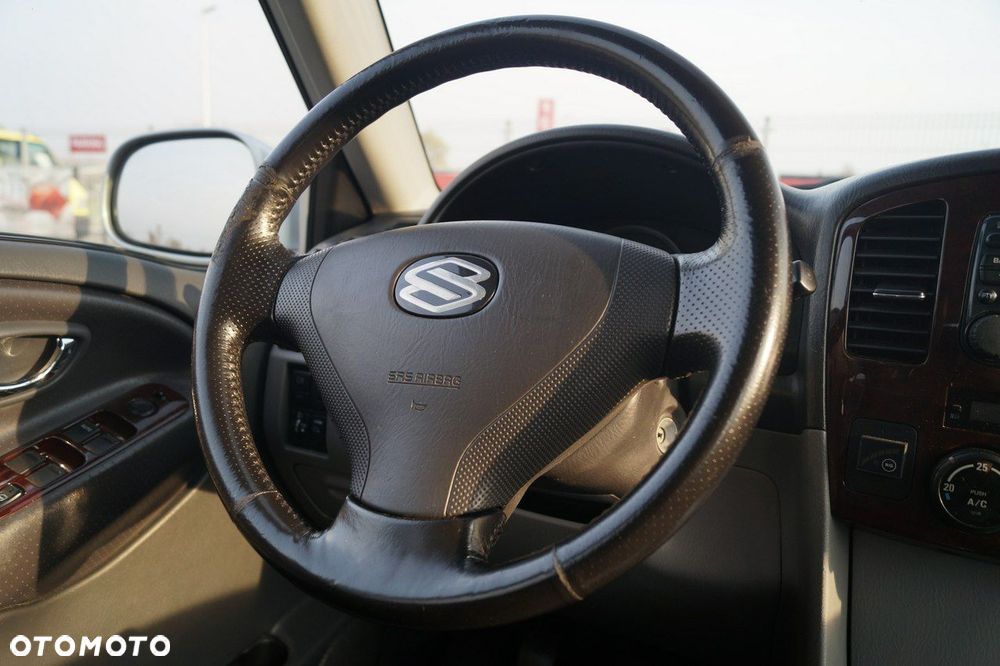 Suzuki Grand Vitara - 20