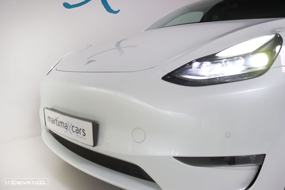 Tesla Model Y Long Range Dual Motor AWD - 5