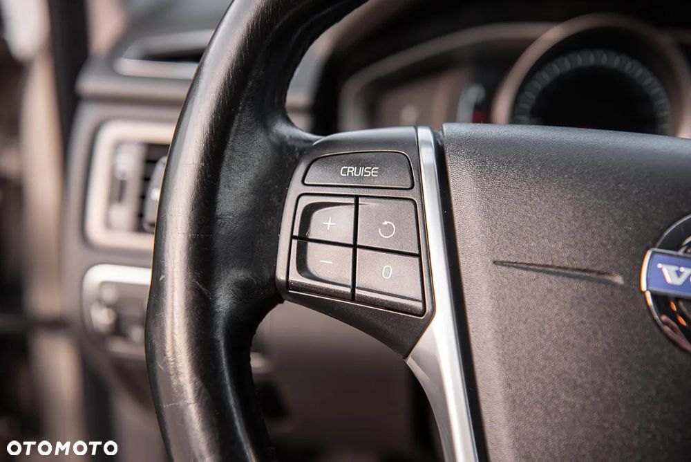 Volvo V70 D4 Summum - 19