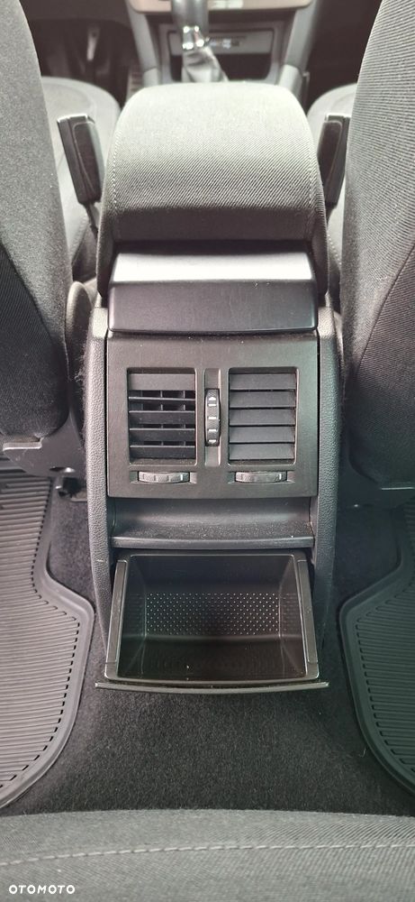 Skoda Yeti 2.0 TDI DPF 4x4 Active - 11
