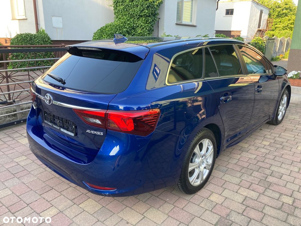 Toyota Avensis 2.0 D-4D Prestige - 3