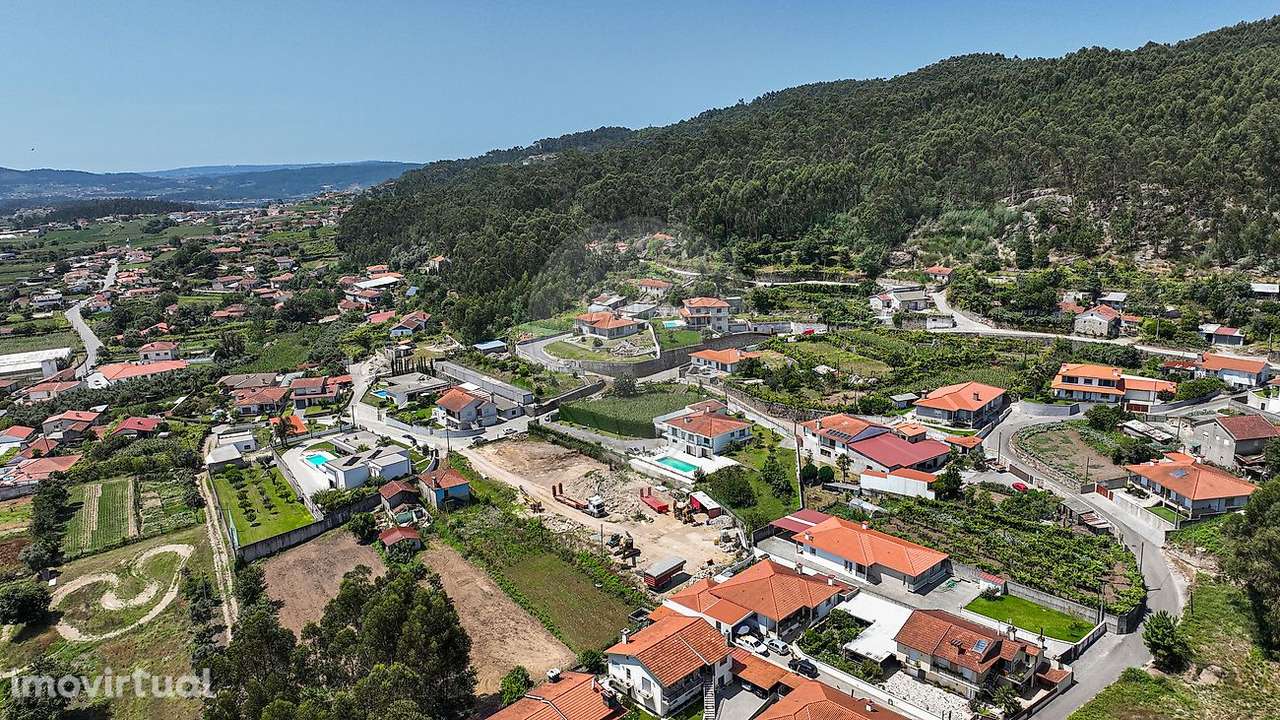 Moradia T4 para venda - Grande imagem: 3/32