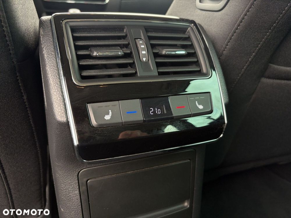 Skoda Superb - 35