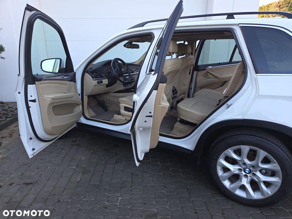 BMW X5 xDrive35i Edition Exclusive - 35