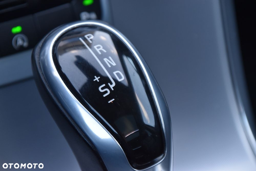 Volvo XC 60 D4 Geartronic Summum - 36