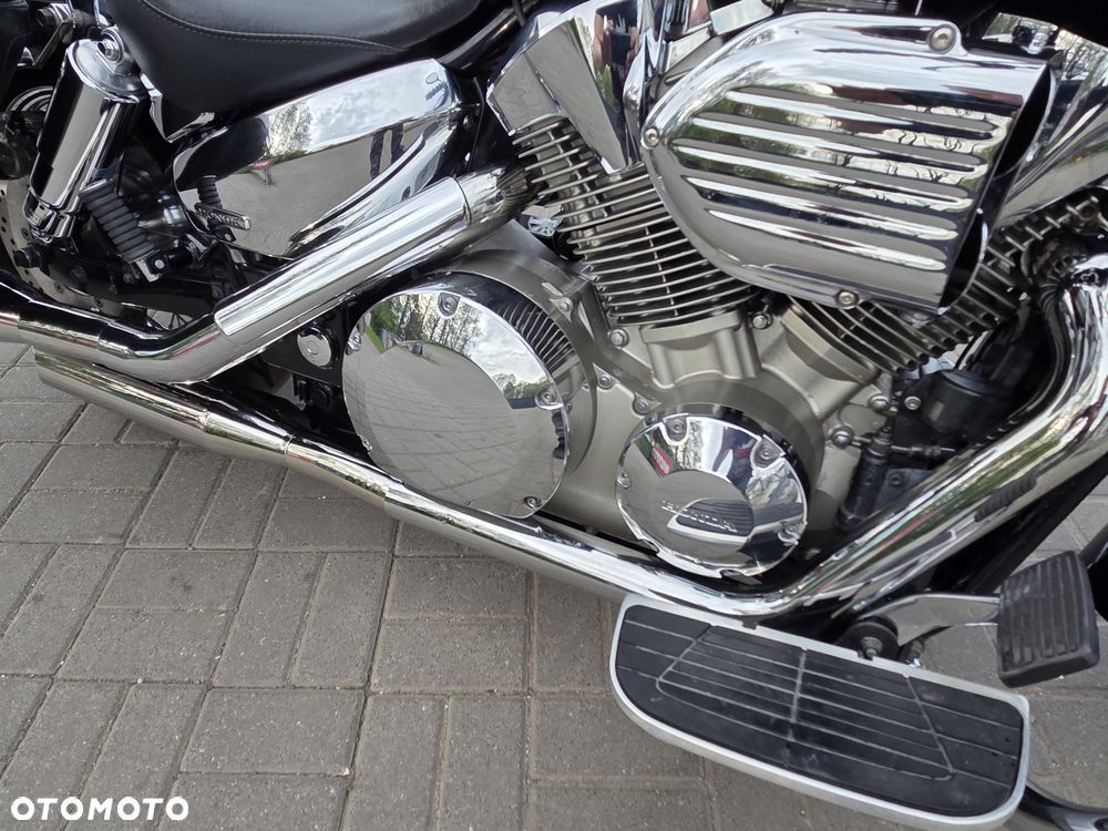 Honda VTX - 22