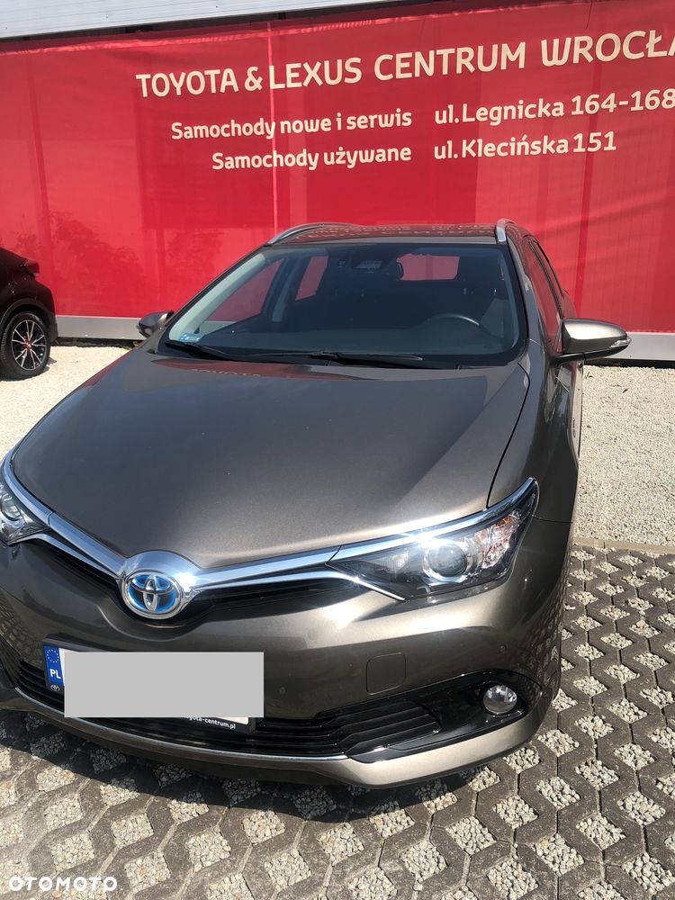 Toyota Auris Hybrid 135 Premium - 1
