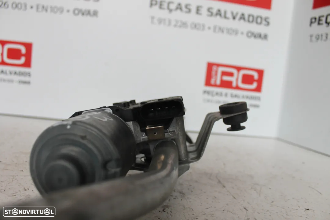 MOTOR LIMPA PARA-BRISAS AUDI A3 2017 - 3