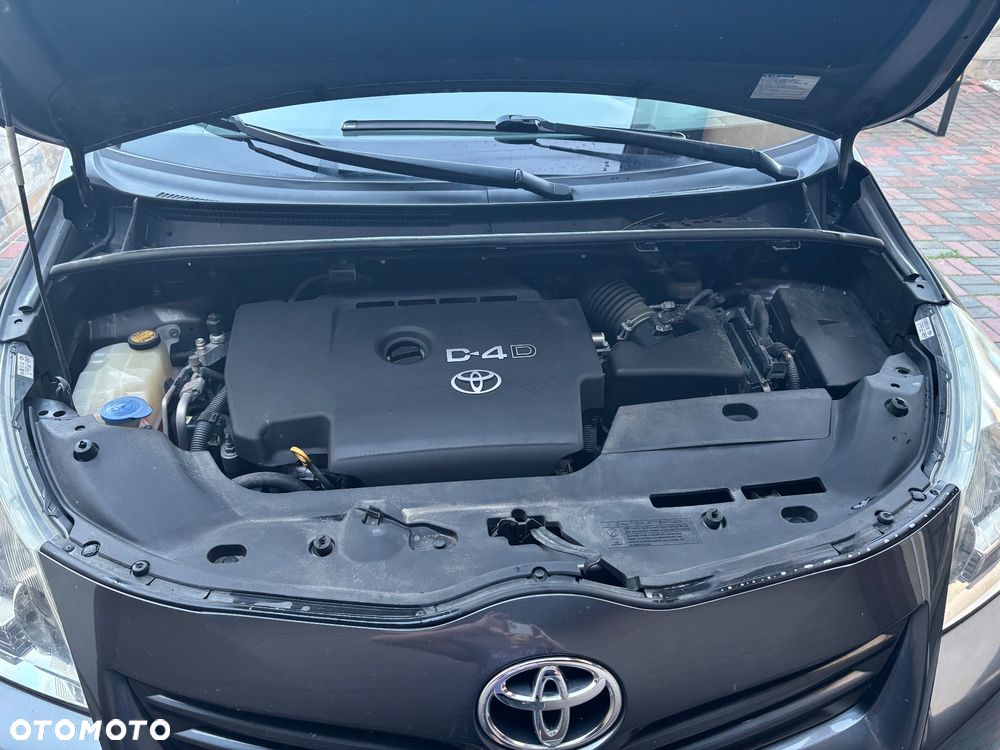 Toyota Verso 2.0 D-4D - 15
