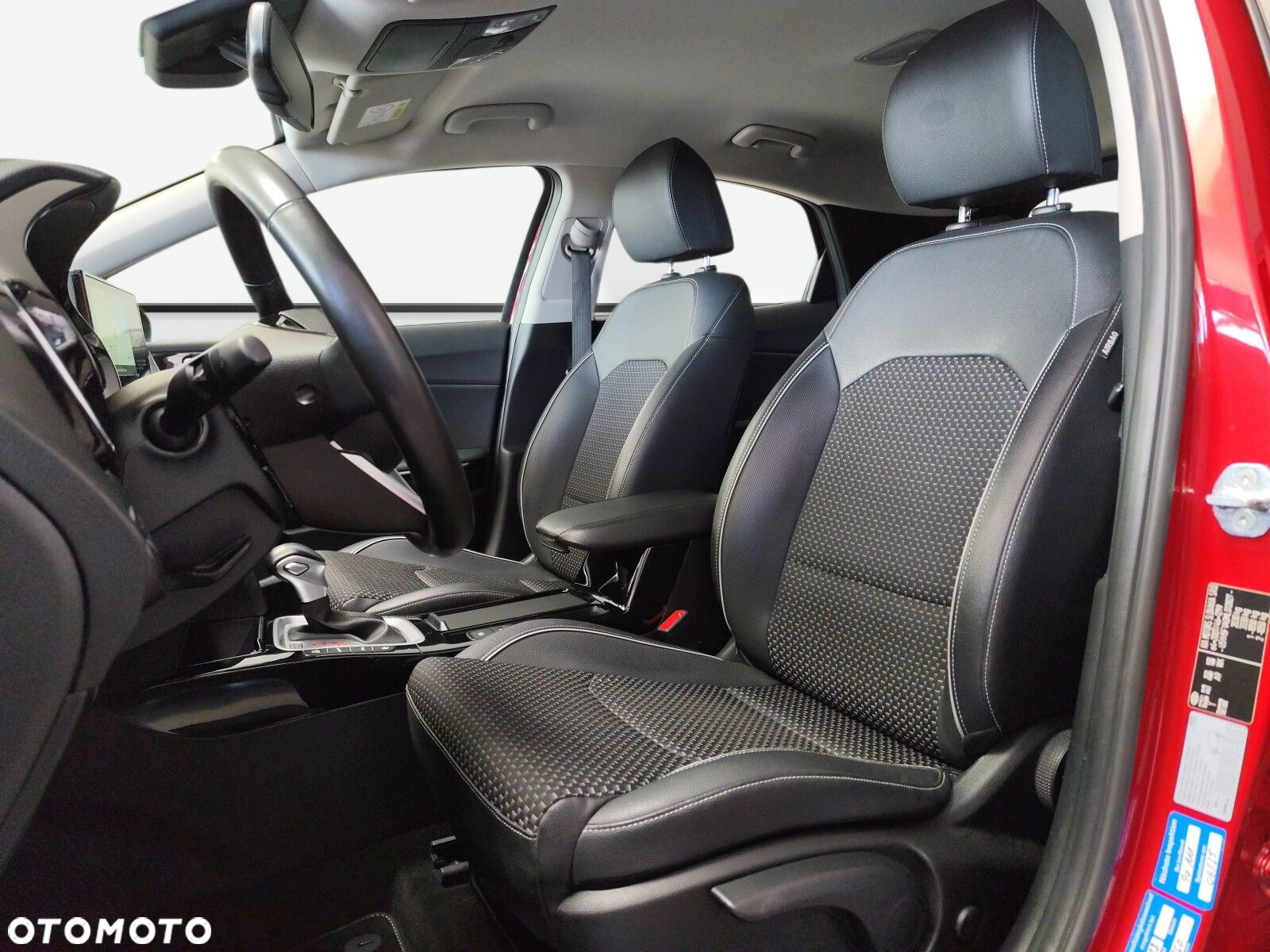 Kia XCeed - 10