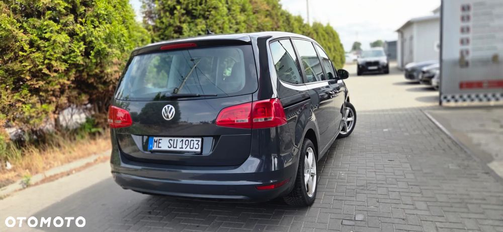 Volkswagen Sharan 2.0 TDI BlueMotion Technology Highline - 11