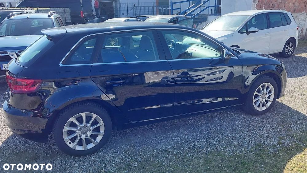 Audi A3 Sportback 1.2 TFSI Ambition - 2