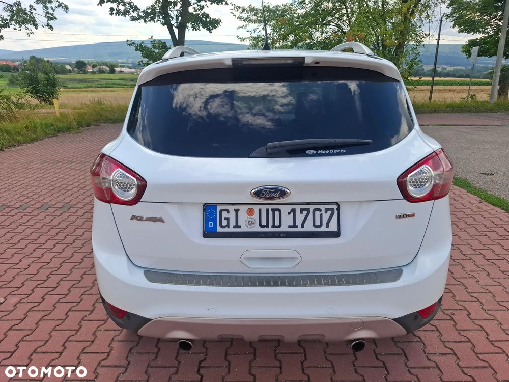 Ford Kuga 2.0 TDCi 2x4 Titanium - 15