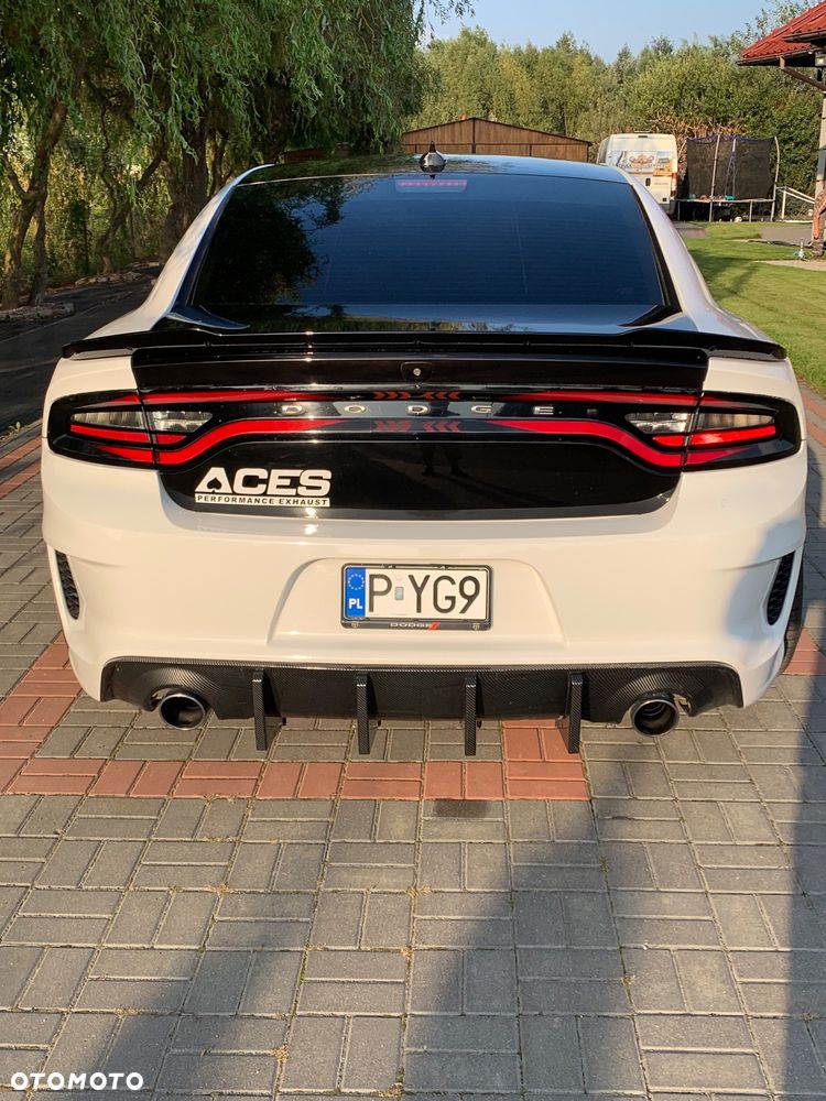 Dodge Charger 5.7 R/T - 5