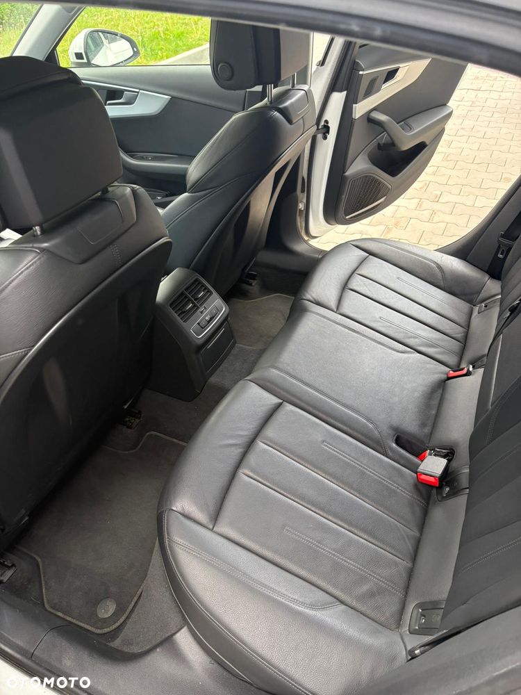 Audi A4 Limousine 3.0 TDI quattro tiptronic - 8