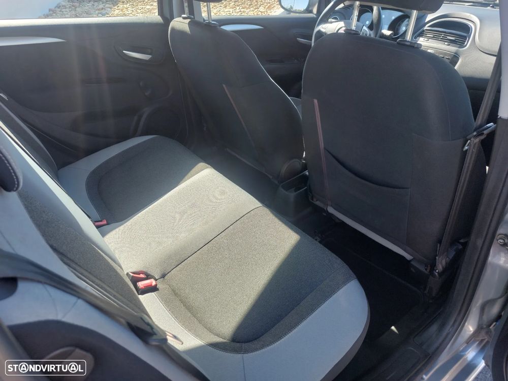 Fiat Punto - 7