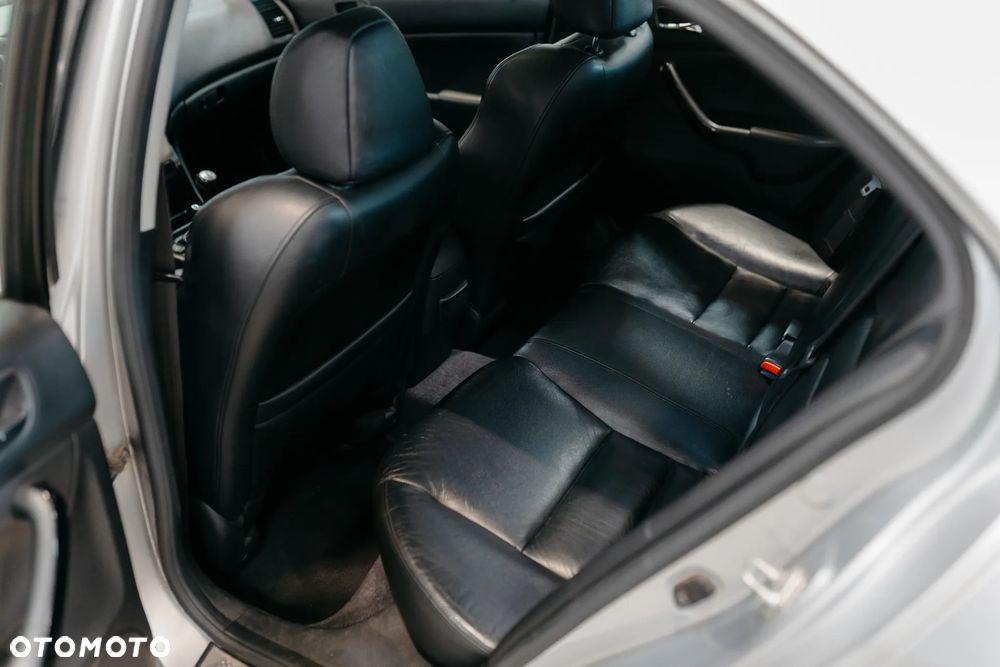 Honda Accord 2.4 Executive - 16