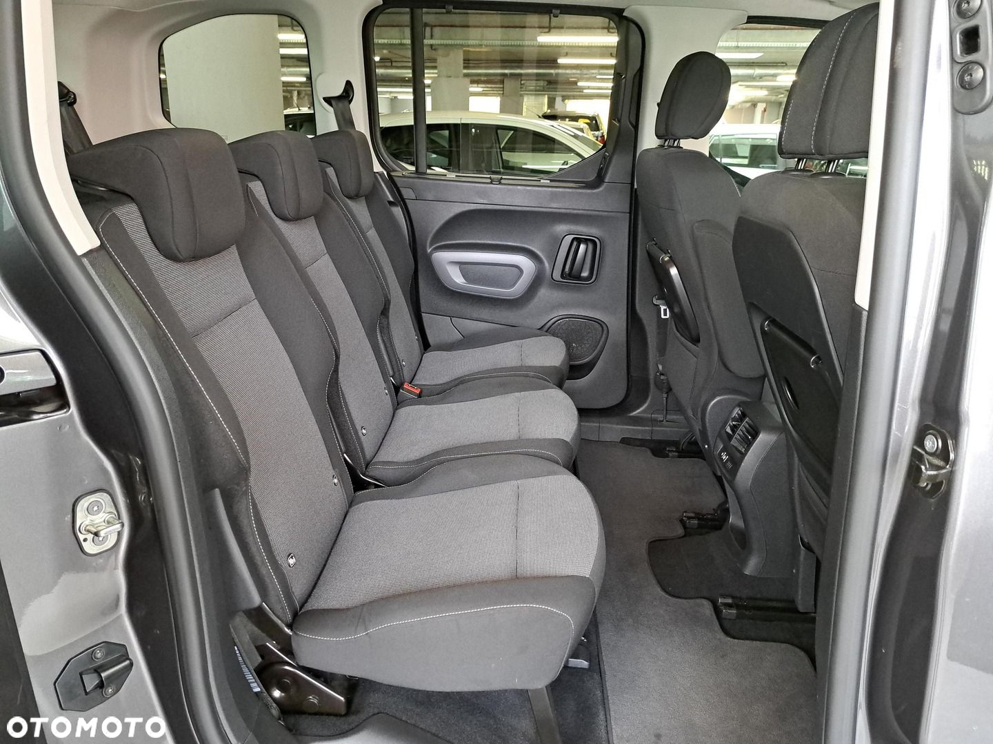 Toyota Proace City Verso 1.2 D-4T Family - 16