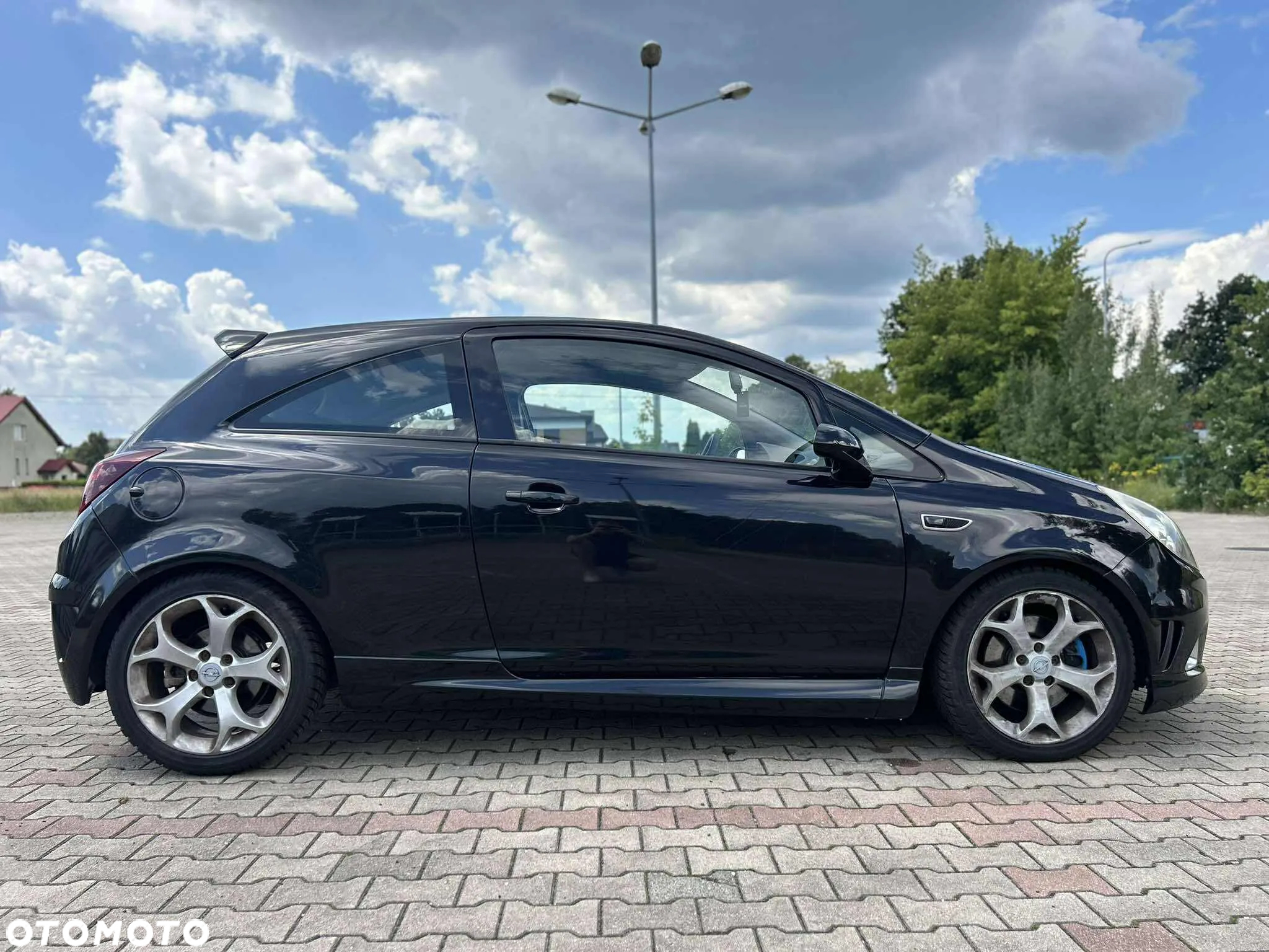 Opel Corsa 1.6T OPC - 4
