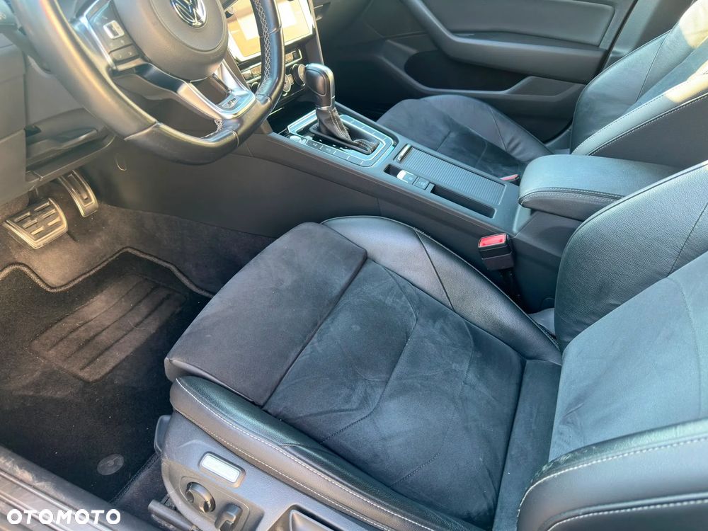 Volkswagen Arteon 2.0 TDI SCR R-Line DSG - 10