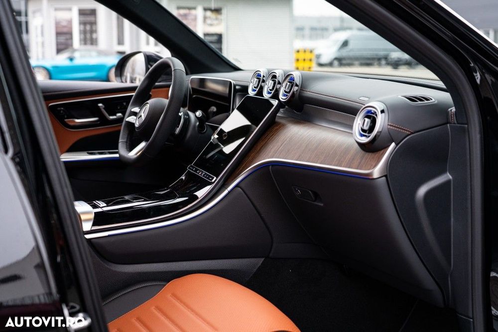 Mercedes-Benz GLC - 11