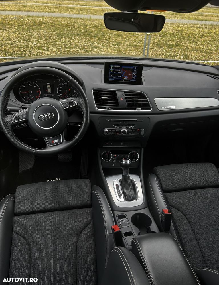 Audi Q3 2.0 TDI Quattro Stronic Design - 5