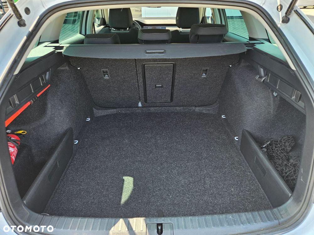 Skoda Octavia 2.0 TDI Ambition DSG - 13