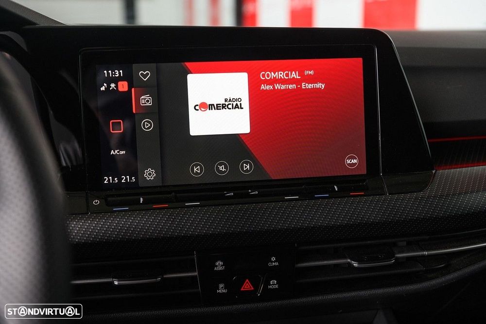 VW Golf 1.5 eTSI R-Line DSG - 38