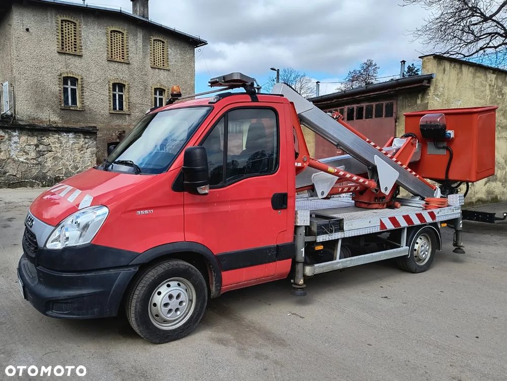 Iveco Daily 35S11 podnośnik koszowy  17 m  Multitel MX 170 - 1