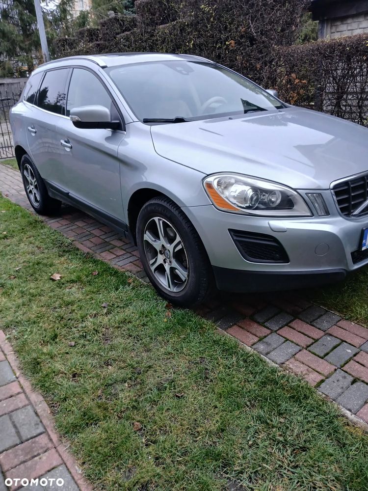 Volvo XC 60 D5 AWD Base - 3