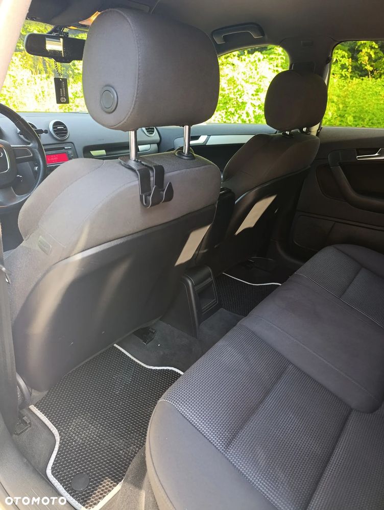 Audi A3 Sportback 1.8 TFSI Ambition - 14