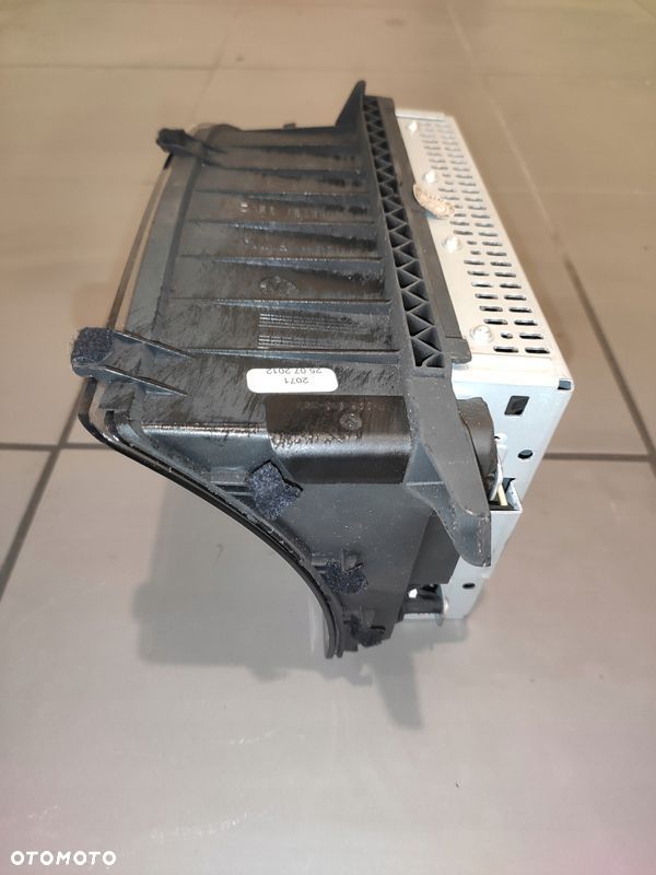 MERCEDES W221 S-KLASA W216 CL63 EKRAN MONITOR NAVI UK BDB STAN ORYGINAŁ - 9