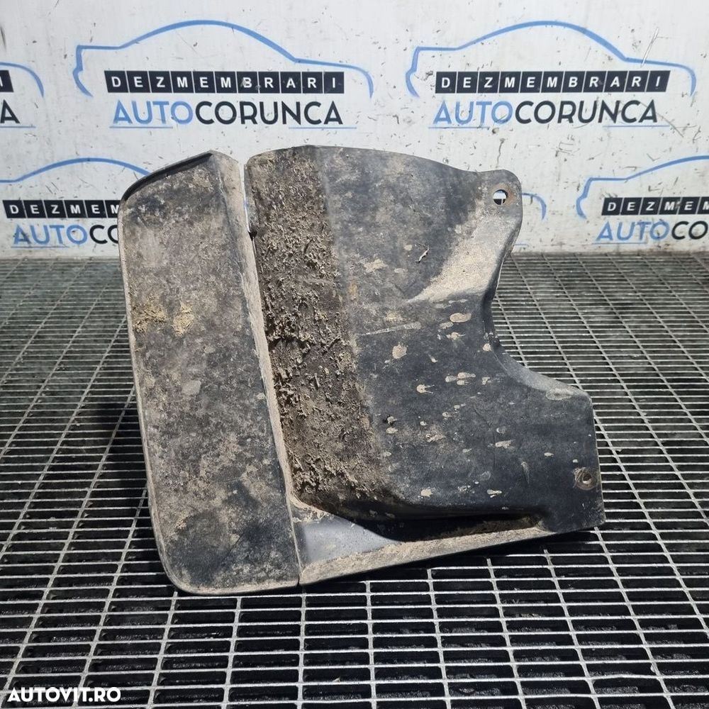 Aparatori noroi fata Toyota Land Cruiser J12 (1030) STANGA - 1