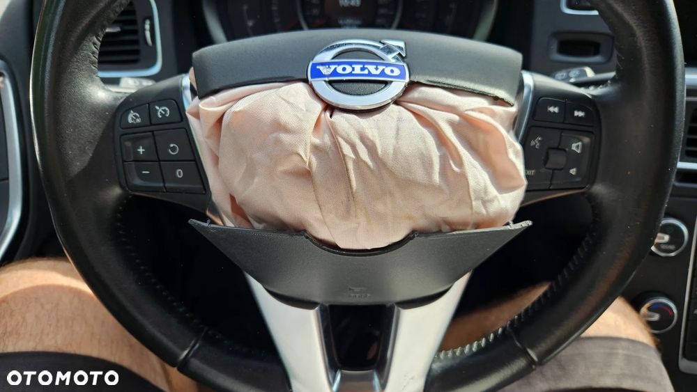 Volvo V60 - 24