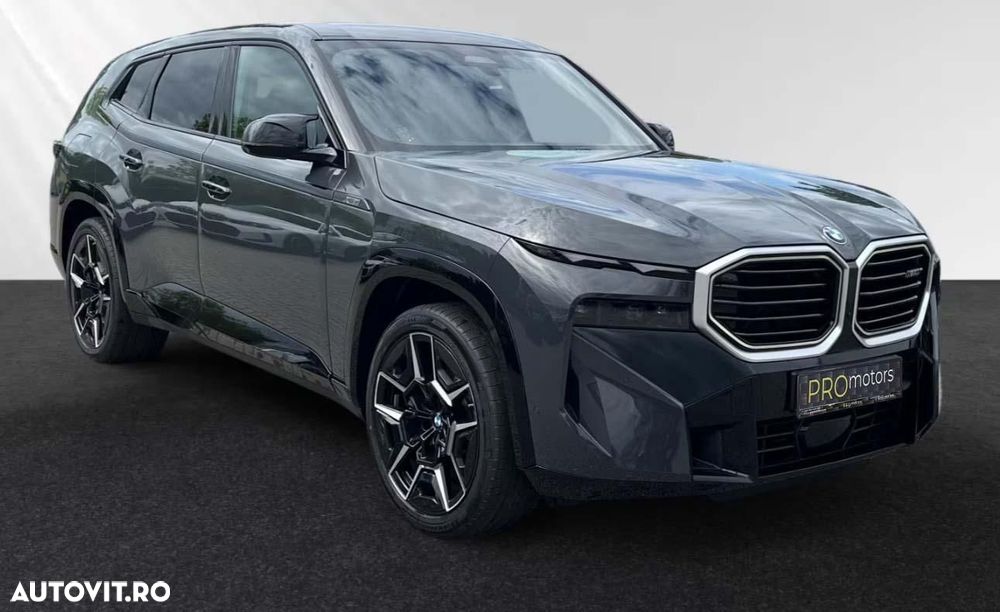 BMW XM 50e - 1