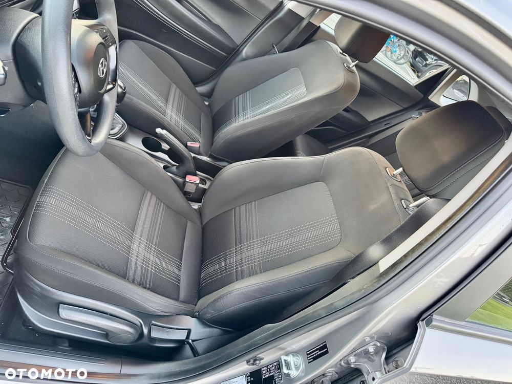 Hyundai i20 1.2 Modern - 10