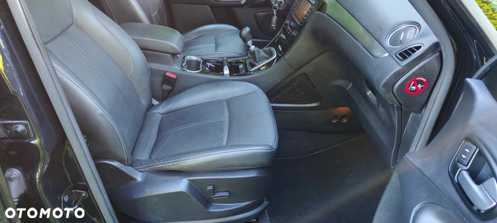 Ford S-Max 2.0 TDCi Titanium - 27