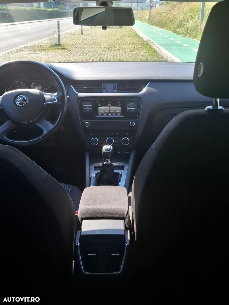 SKODA Octavia 2015 — imagine 11