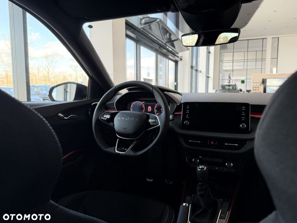 Skoda Fabia 1.0 TSI Monte Carlo - 29