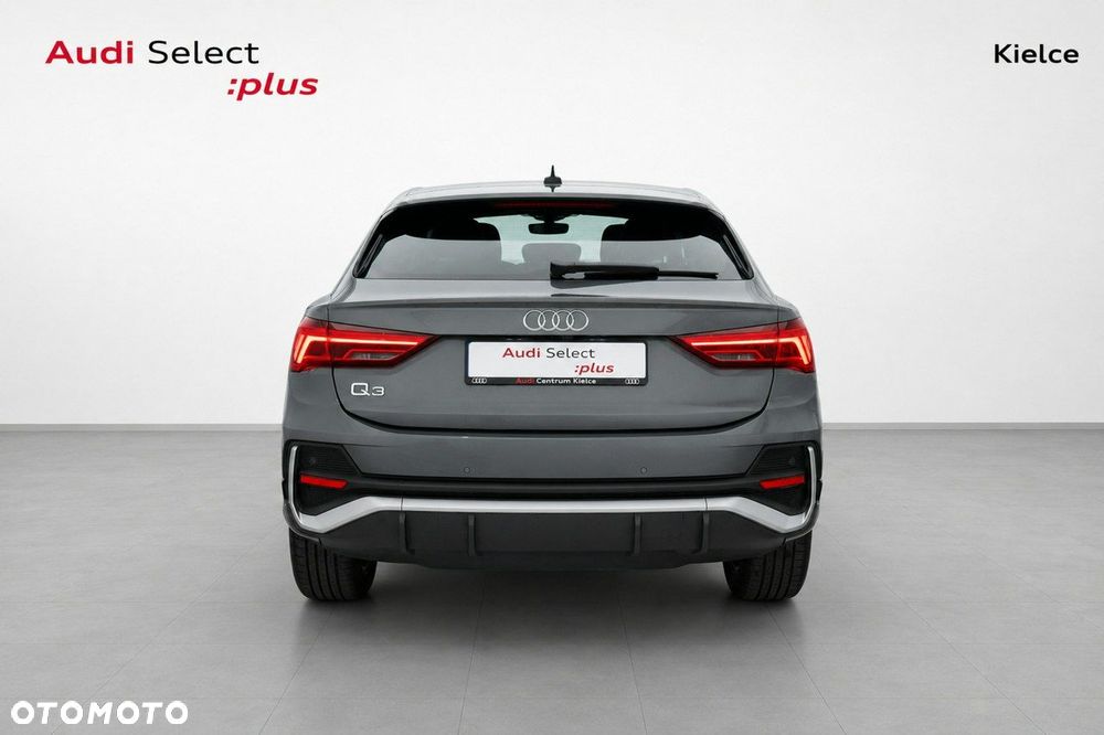 Audi Q3 Sportback - 7